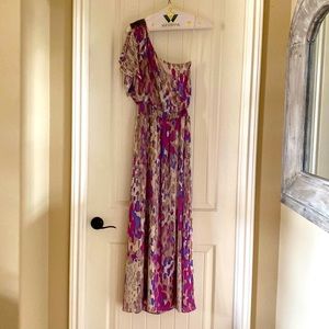 Jessica Simpson One-Shoulder Maxi Dress